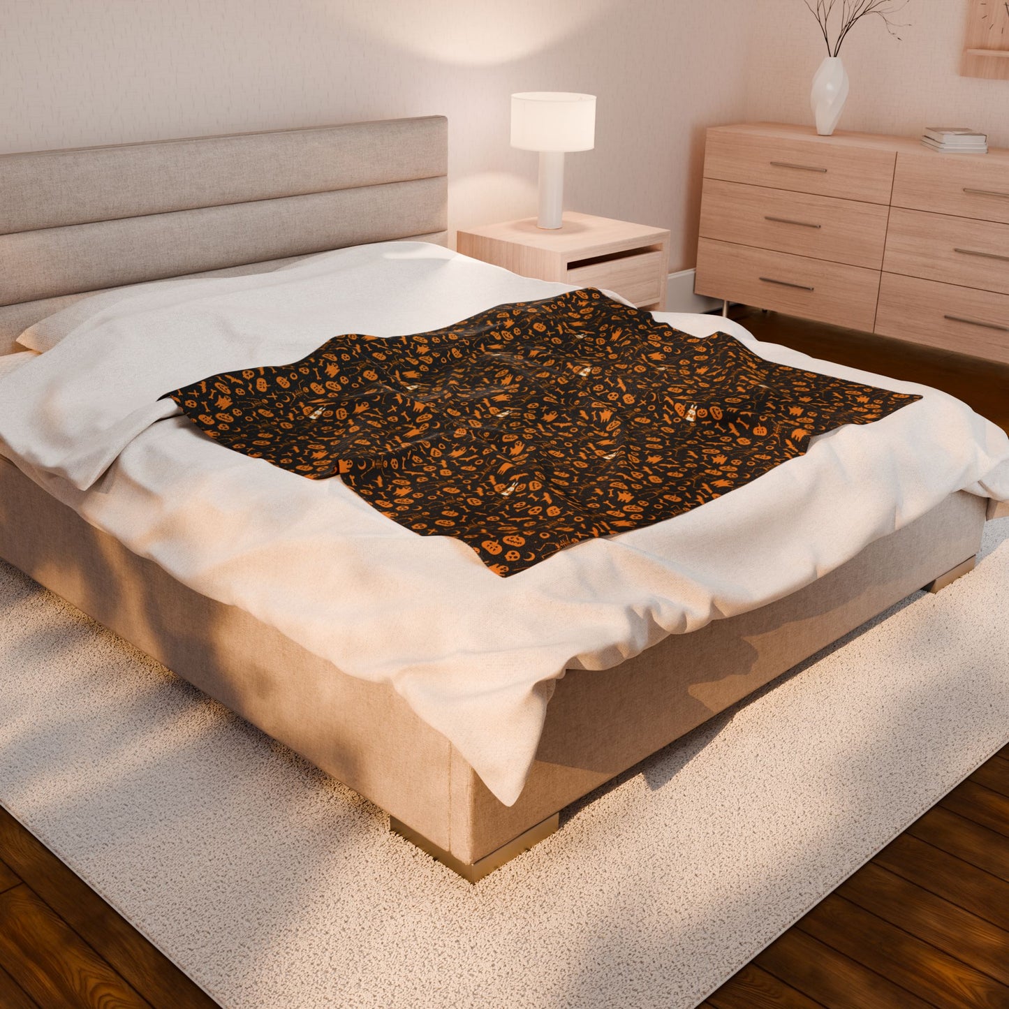 Spooky Cozy Halloween Blanket – Soft Black & Orange Fall Throw with Pumpkin, Bat & Ghost Pattern, Perfect for Autumn Home Decor