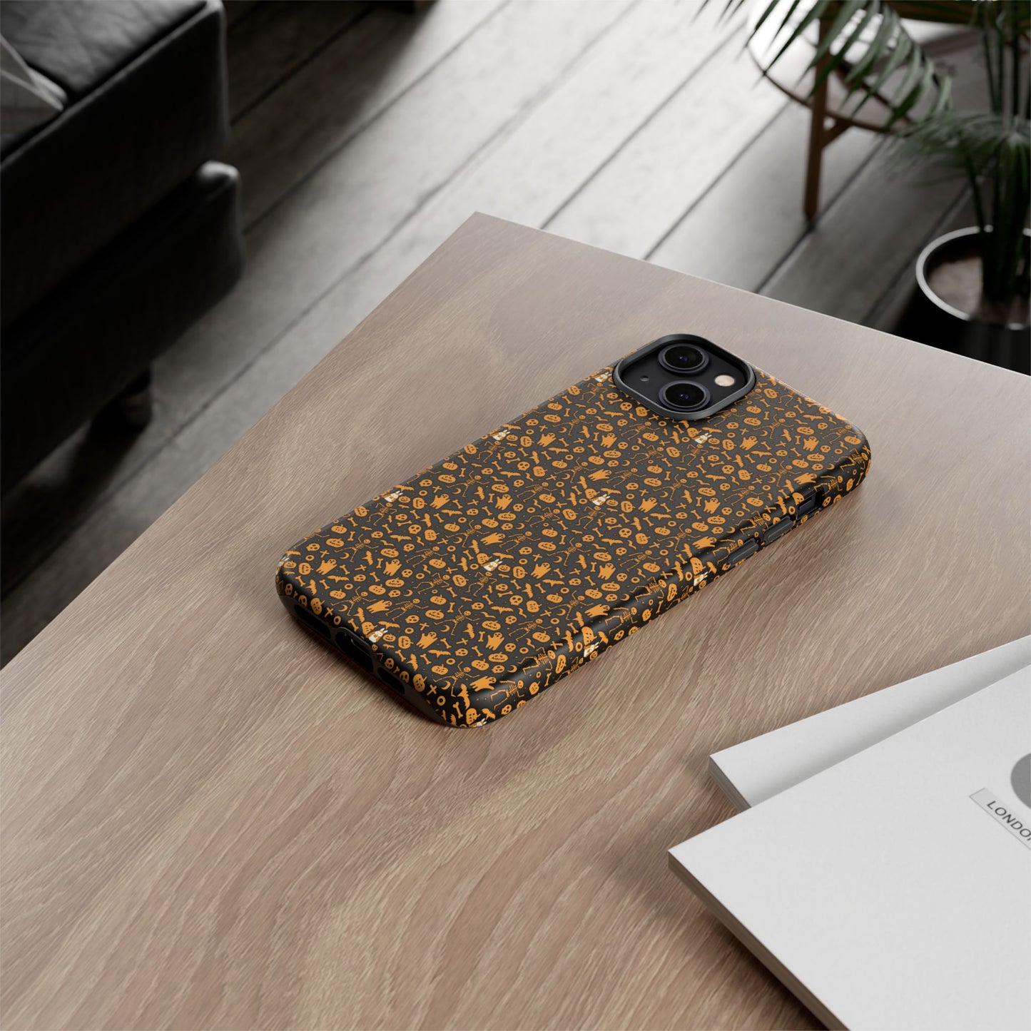 Spooky Icons Halloween Hard Phone Case – Glossy Orange & Black Pumpkin Ghost Pattern, Protective Fall Aesthetic