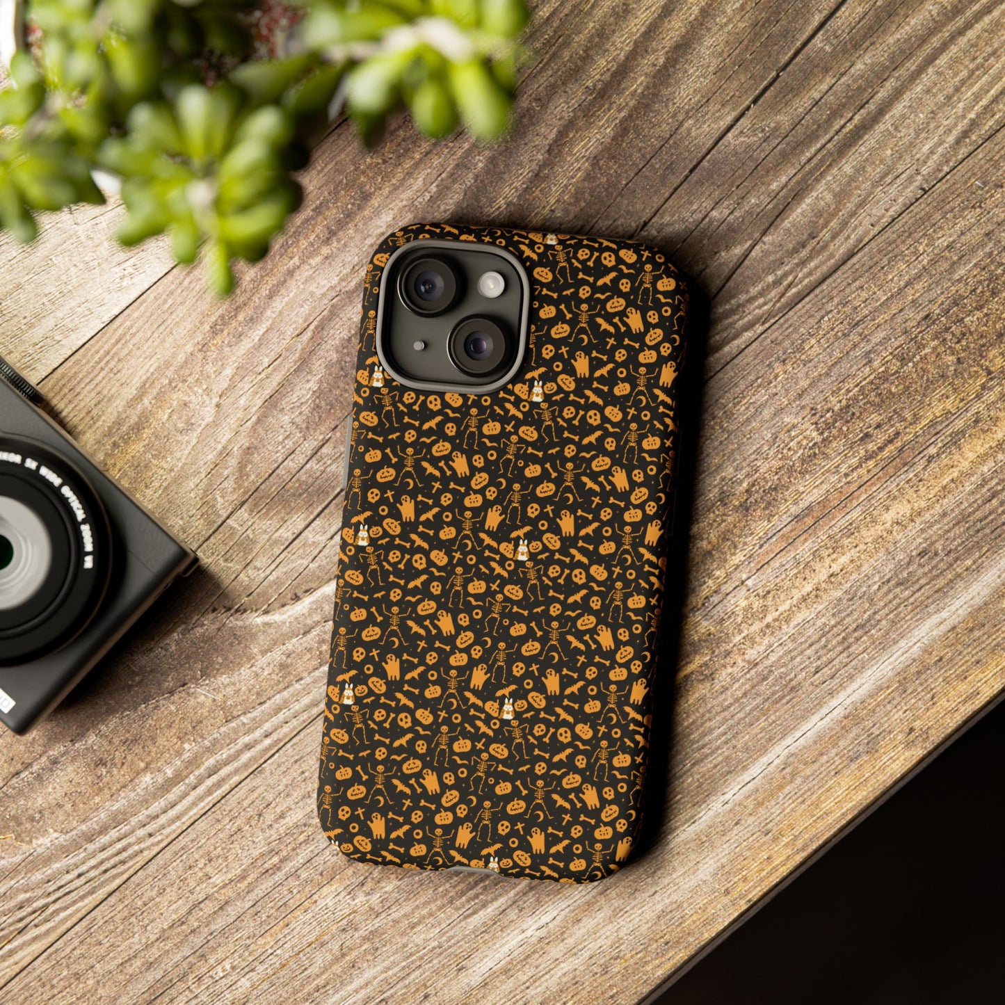 Spooky Icons Halloween Hard Phone Case – Glossy Orange & Black Pumpkin Ghost Pattern, Protective Fall Aesthetic