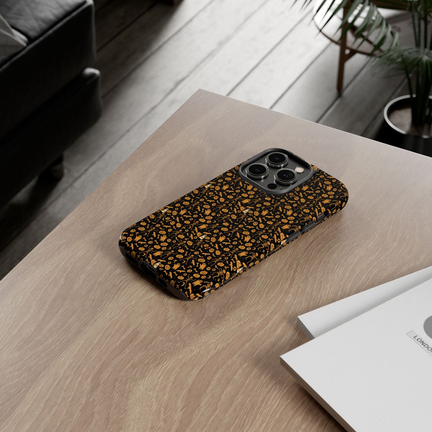 Spooky Icons Halloween Hard Phone Case – Glossy Orange & Black Pumpkin Ghost Pattern, Protective Fall Aesthetic