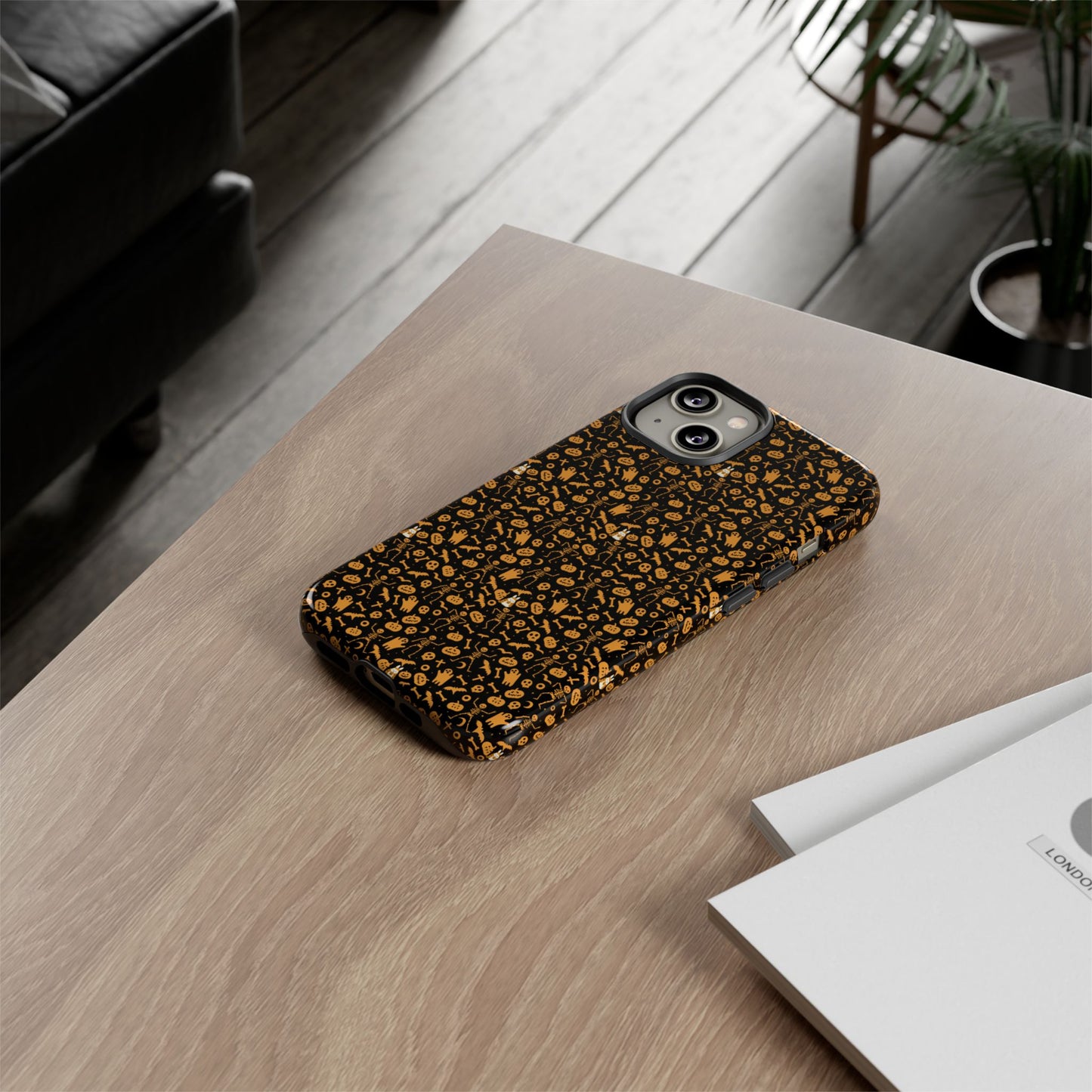 Spooky Icons Halloween Hard Phone Case – Glossy Orange & Black Pumpkin Ghost Pattern, Protective Fall Aesthetic
